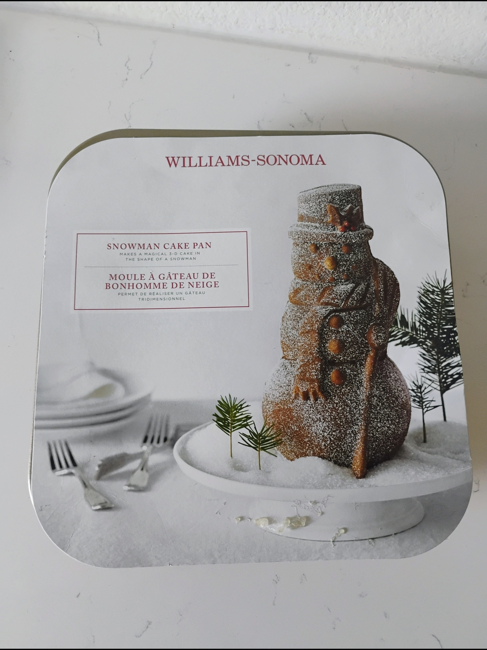 Nordic Ware Williams Sonoma Snowman Cake Pan NEW 10 Cup Christmas Bakeware
